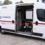 Allestimenti per idraulici realizzato su Toyota Proace City Con banchetto da lavoro ribaltabile per tecnici e operatori specializzati